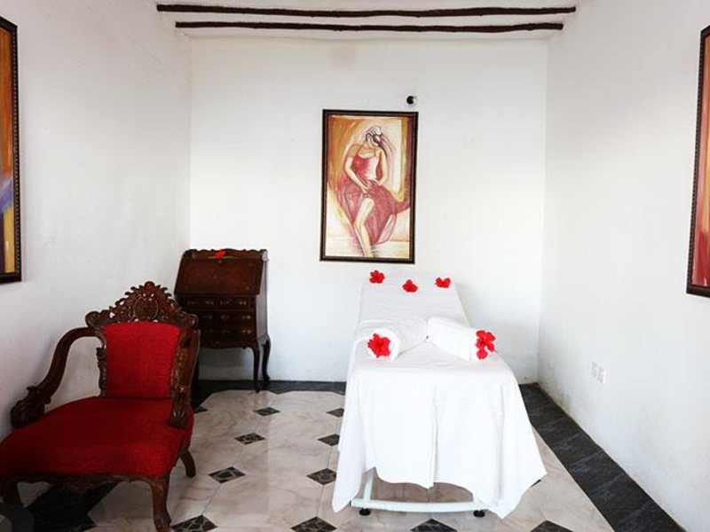 African Sun Sand Sea Beach Resort & Spa 198436