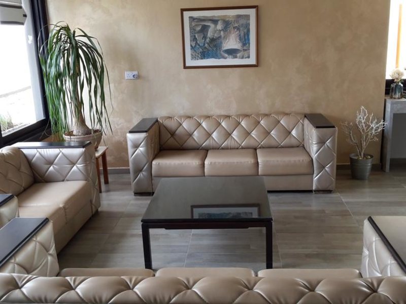 Agrino Hotel Apts 204226