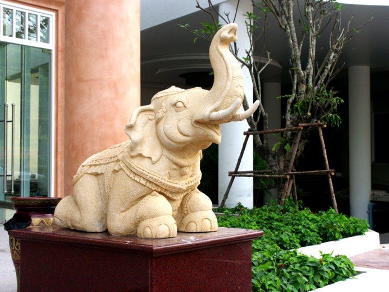 Aiyara Grand Hotel 138856