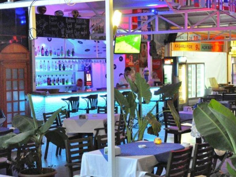 Akdeniz Beach Hotel 64551