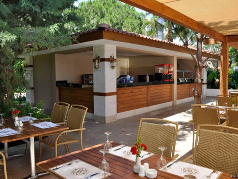 Akka Alinda Hotel  (ex 9870