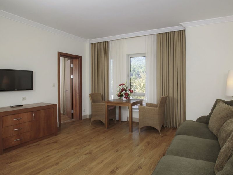 Akka Antedon Hotel (ex 157837