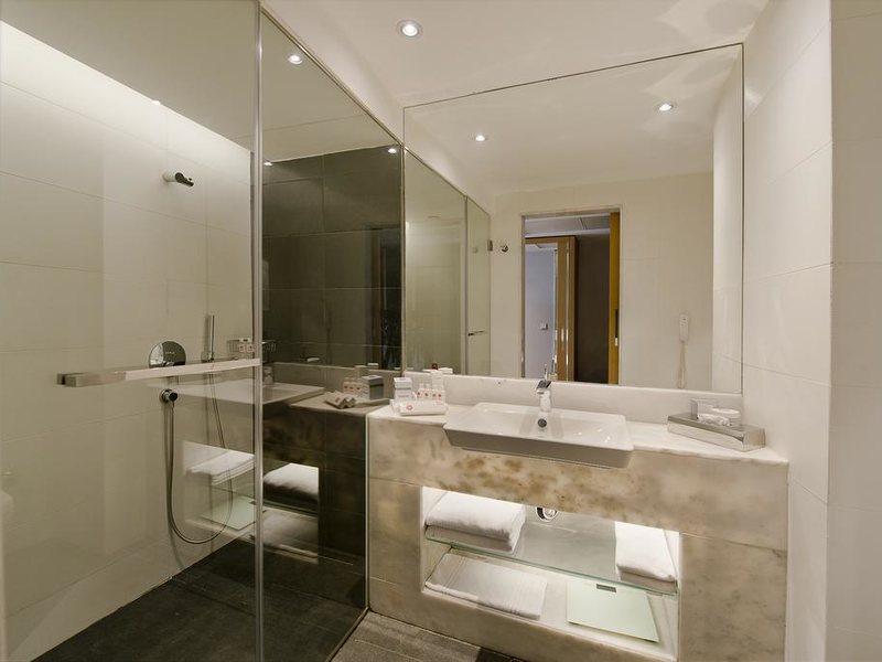 Akra V Hotel (ex 270916