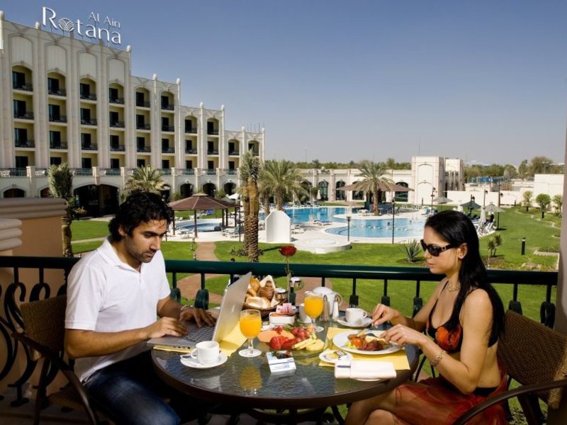 Al Ain Rotana Hotel 111418