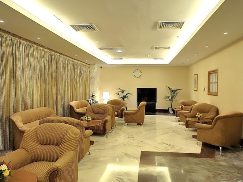 Al Bustan Centre & Residence 44941