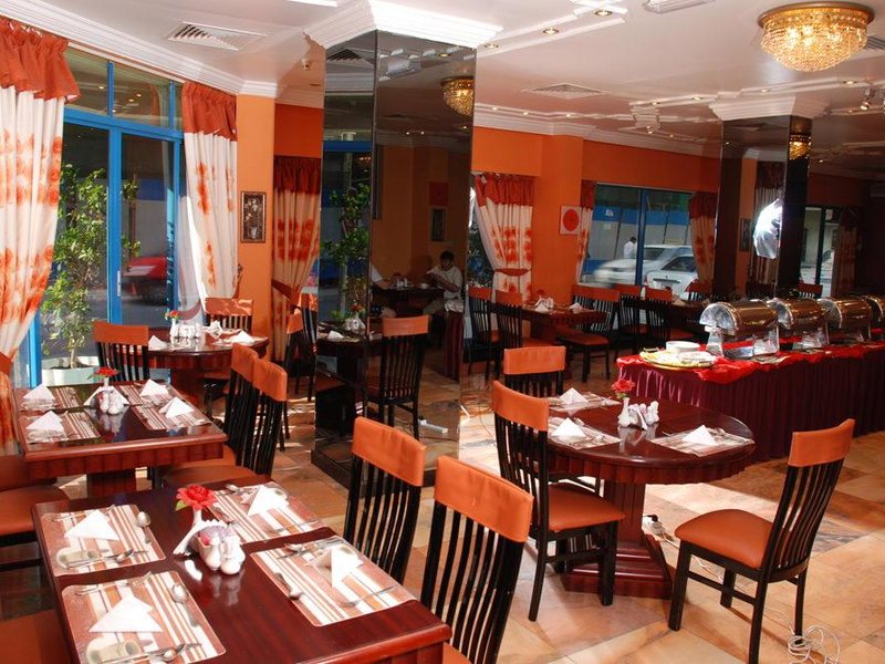 Al Bustan Hotels Flats 44958