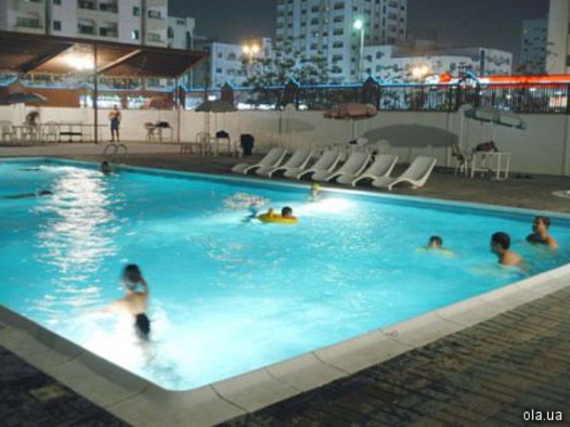 Al Bustan Hotels Flats 8352