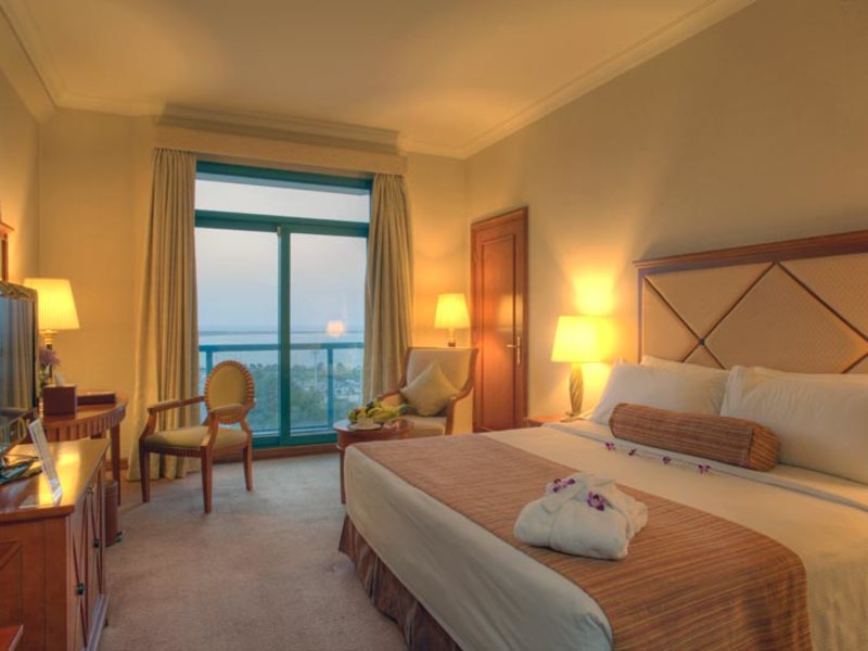 Al Diar Capital Abu Dhabi 45010