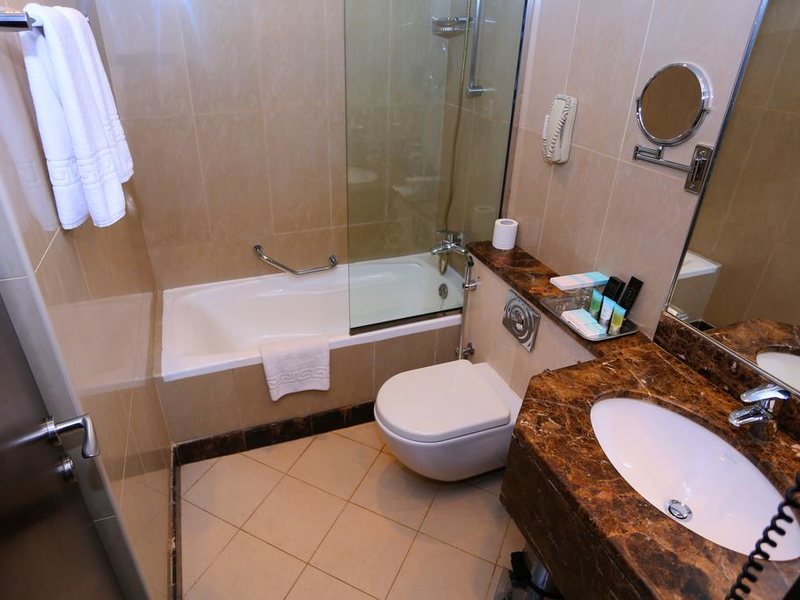 Al Hamra Hotel Sharjah 297923