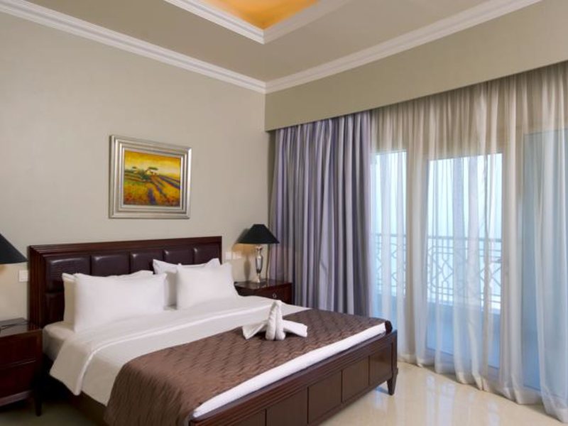 Al Hamra Palace Beach Resort (ex 49715