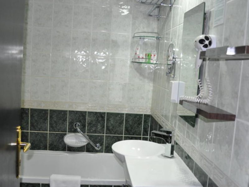 Al Jawhara Hotel Apartments 111654