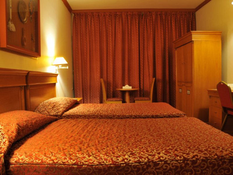 Al Khaleej Hotel 45158