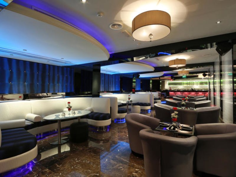 Al Khaleej Palace Hotel 45177