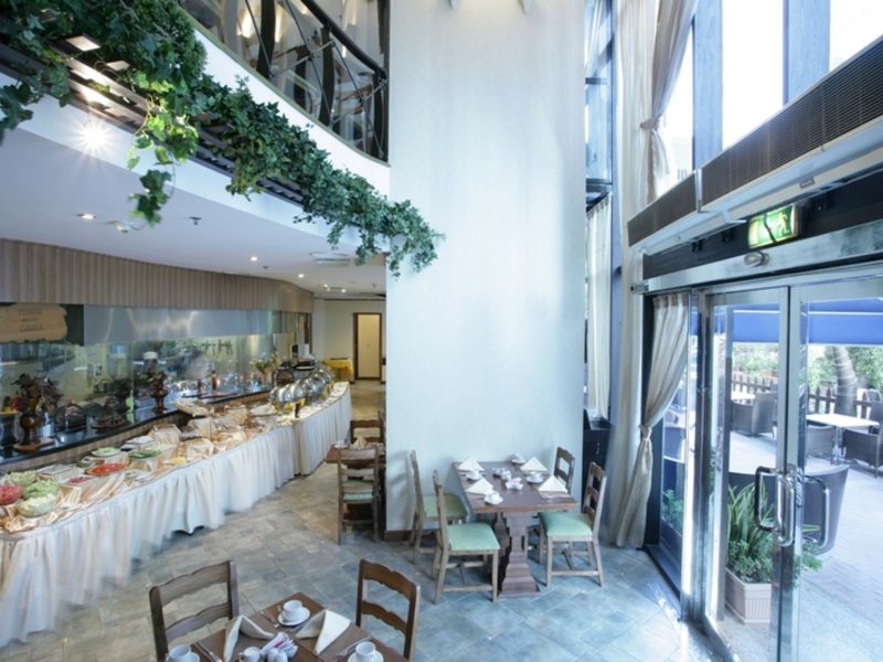 Al Salam Hotel Suites (ex 45818