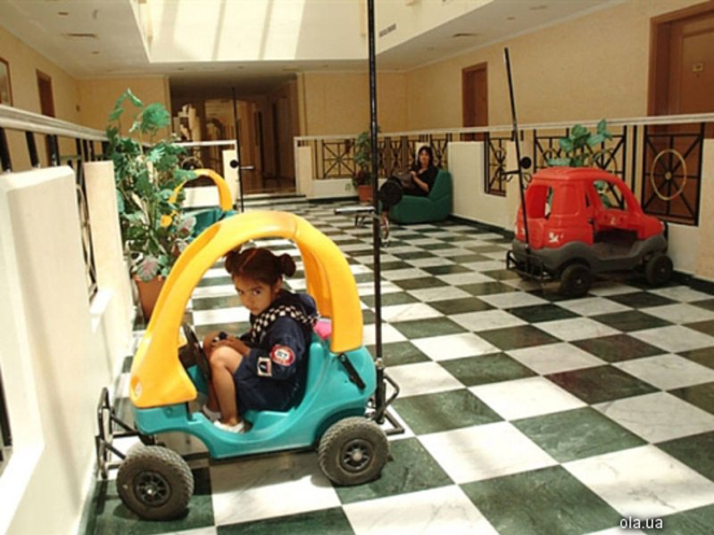 Al Seef Beach Hotel 8382