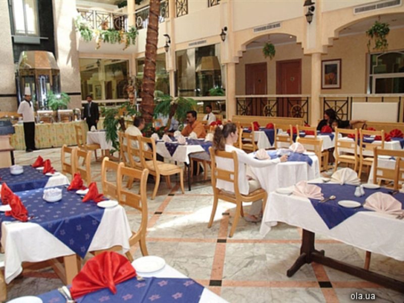 Al Seef Beach Hotel 8383