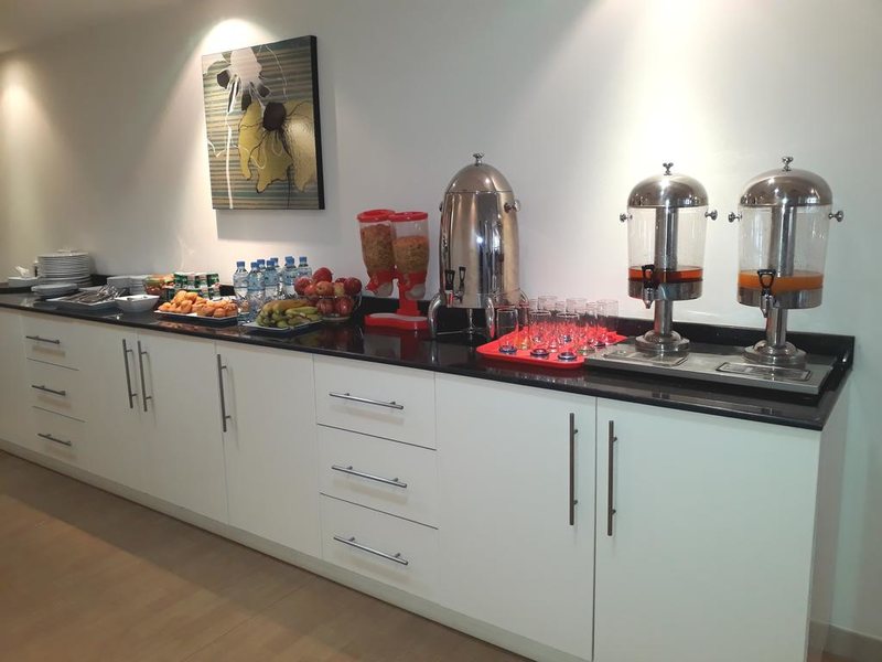 Al Waleed Palace Hotel Apartments Al Barsha 300684