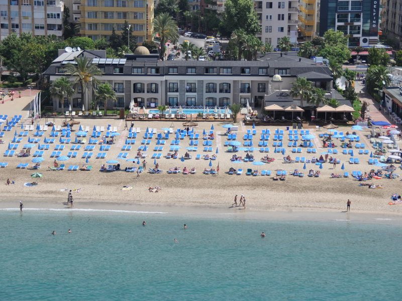 Alaaddin Beach Hotel 183748
