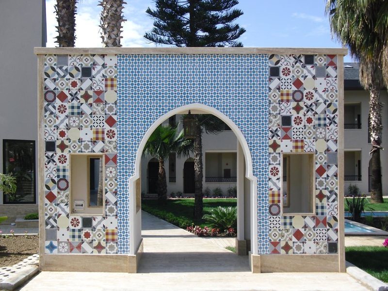 Alaaddin Beach Hotel 183757