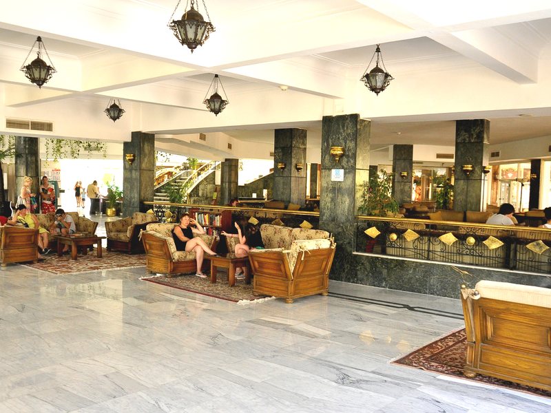 Aladdin Beach Resort 121378