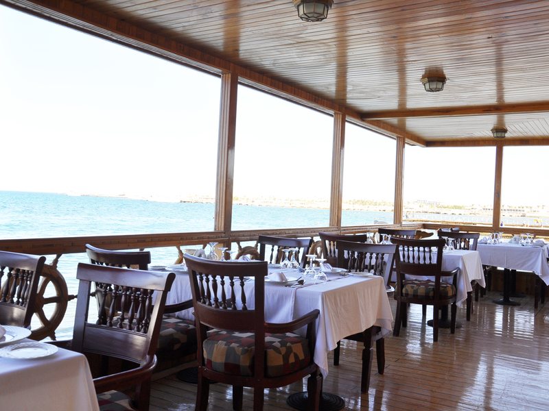 Aladdin Beach Resort 121383