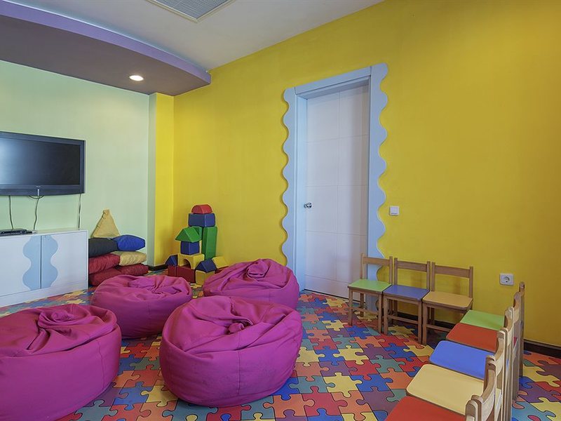 Alba Queen Hotel 157871