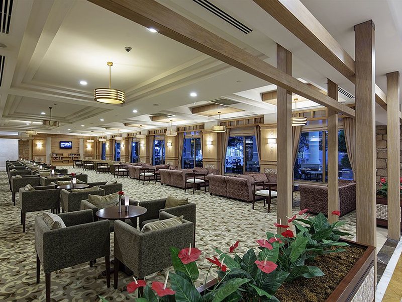 Alba Queen Hotel 157875