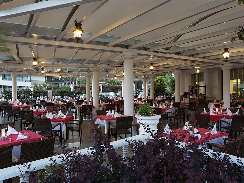 Alba Queen Hotel 157876