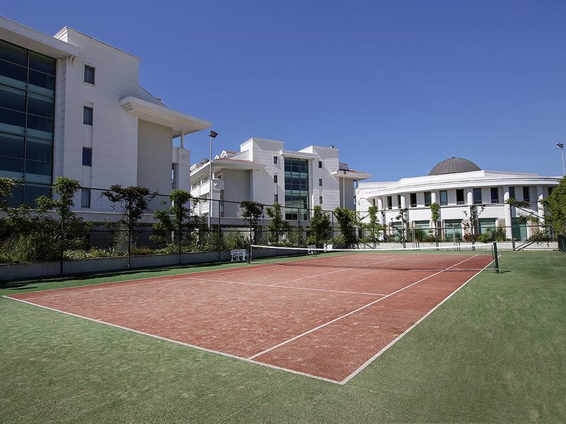 Alba Queen Hotel 157879