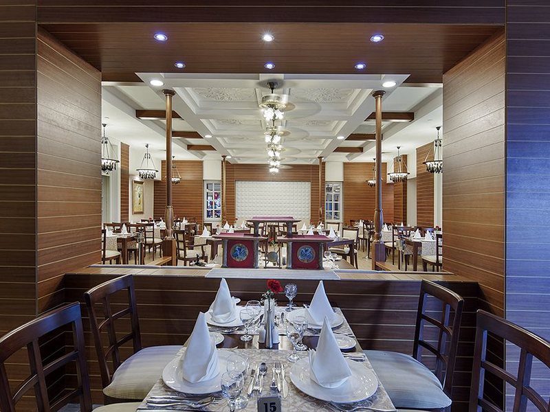 Alba Queen Hotel 157885