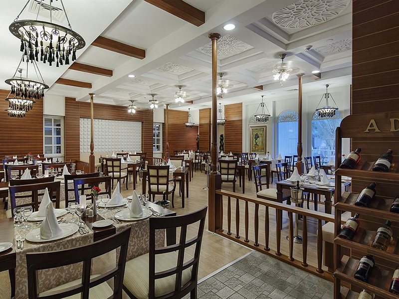 Alba Queen Hotel 157886