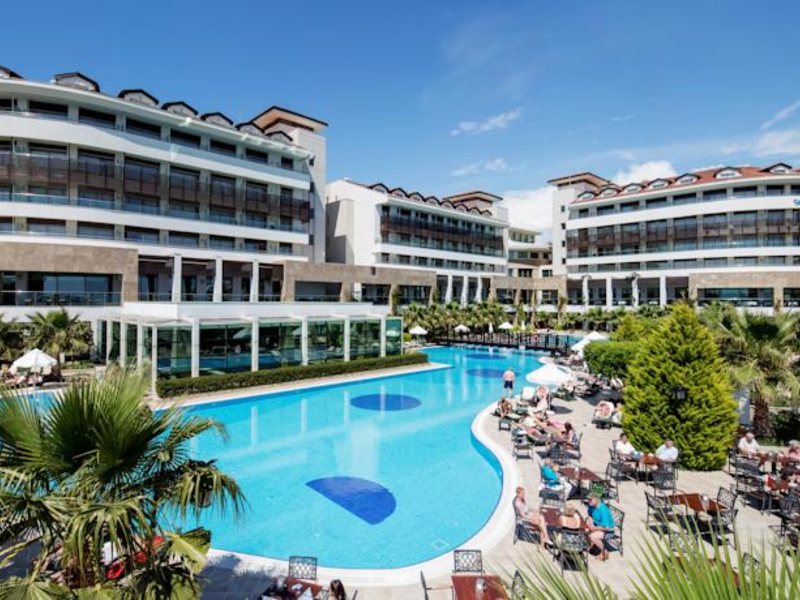 Alba Royal Hotel 157928