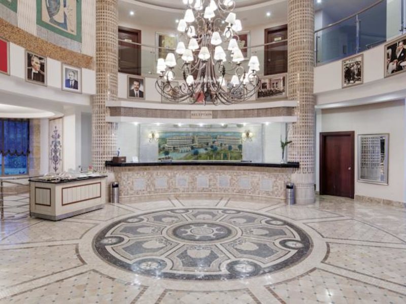 Alba Royal Hotel 157939