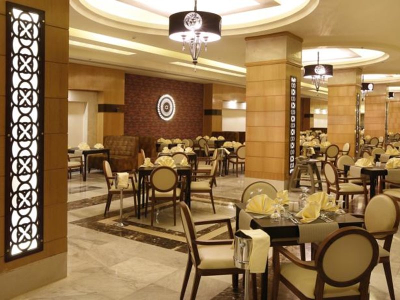 Albatros White Beach  130083