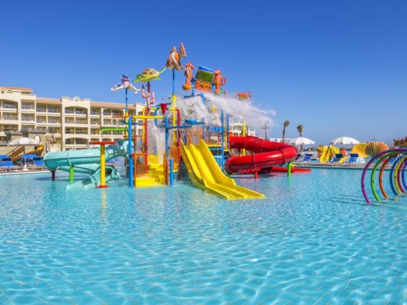 Albatros White Beach  130088