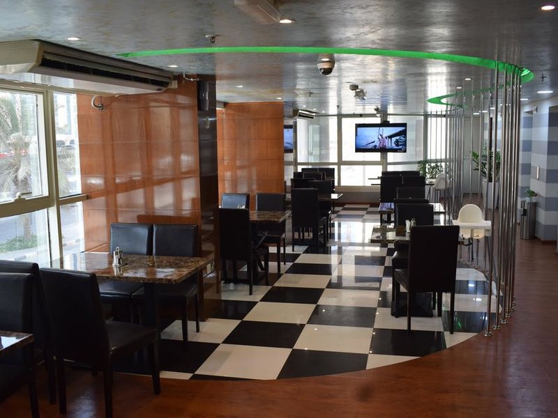 Aldar Hotel One to One  298987