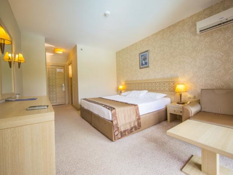 Alder Resort Hotel (ex 74000