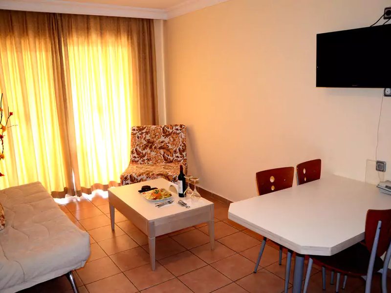 Alenz Suite Hotel 182443