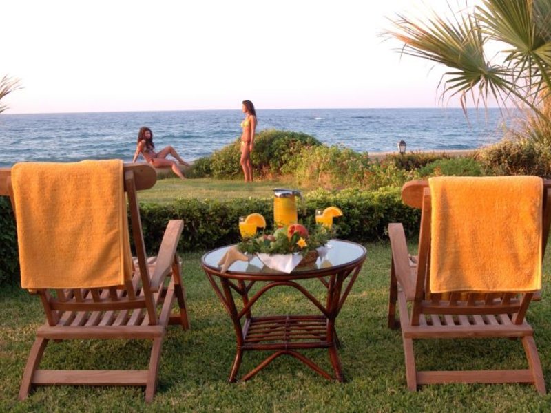 Alexander Beach 101325