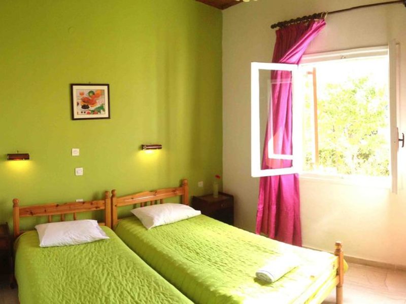 Alexandra Apartments 256543