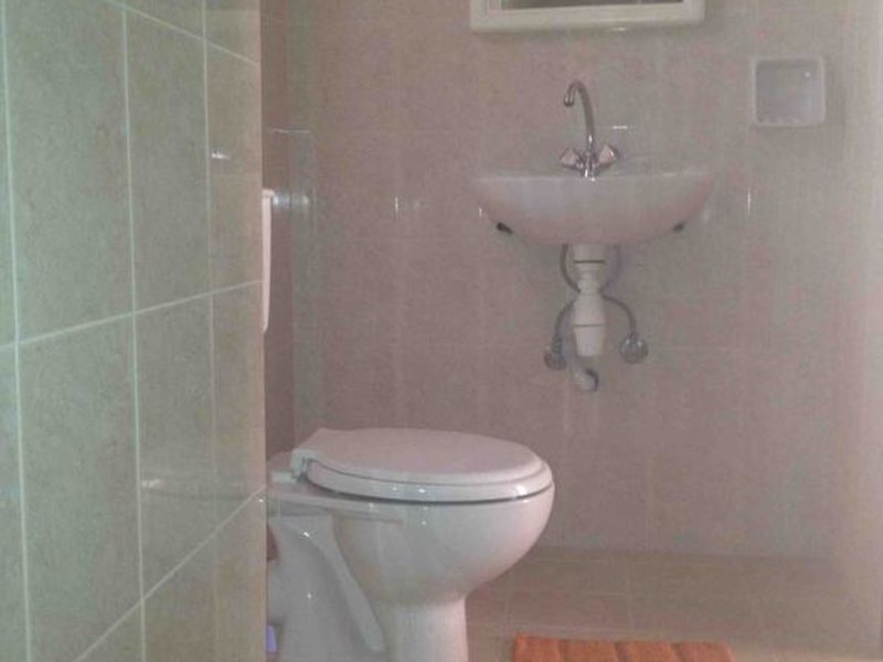 Alexandra Apartments 256546