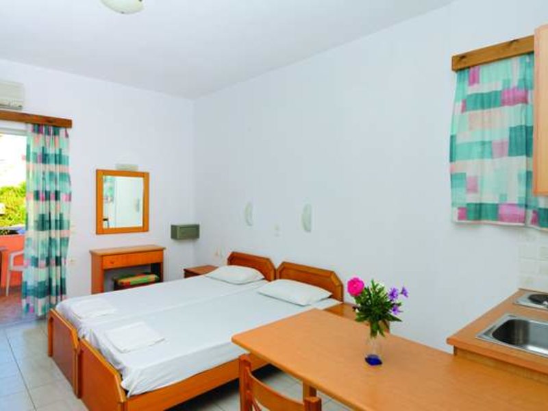 Alexandros Apartments  214806