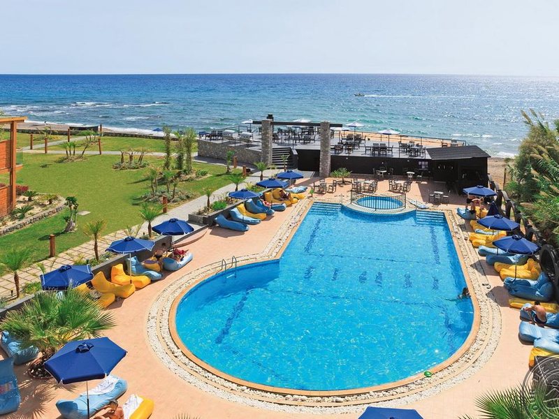 Alia Mare Resort 78695