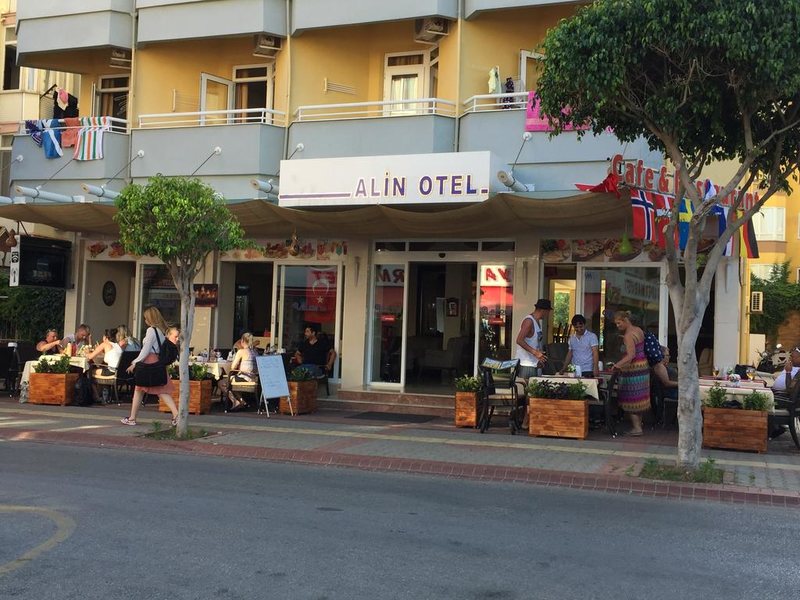 Alin Hotel 180215