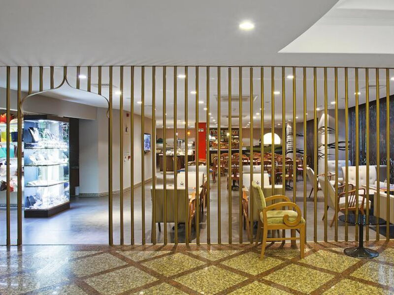 All Seasons Hotel 194269