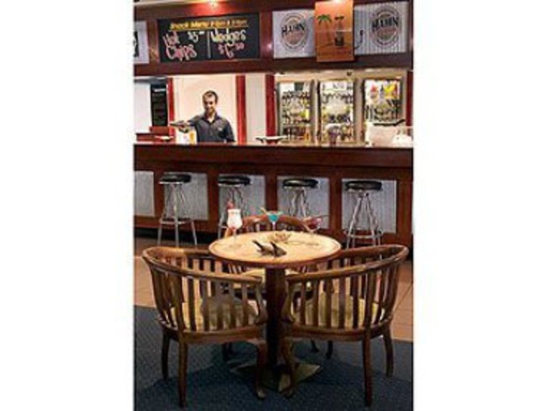 All Seasons Oasis Hotel 27776