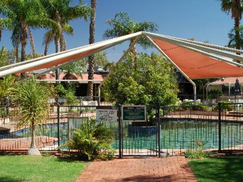 All Seasons Oasis Hotel 27781