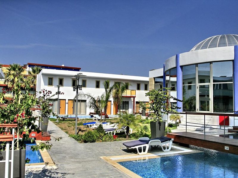 All Senses Ocean Blue Sea Side Resort  282856