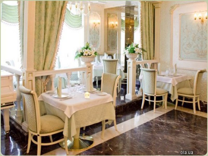 Alleya Grand Hotel 14007