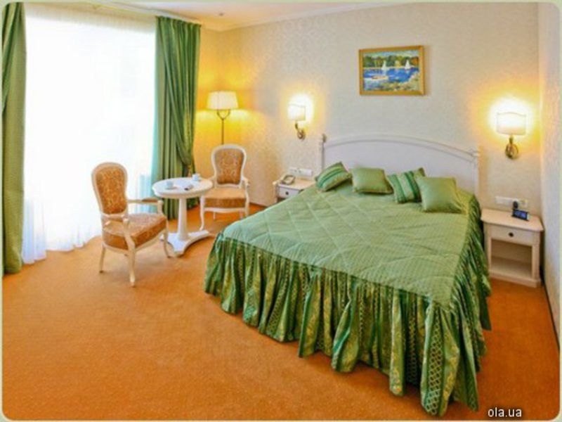 Alleya Grand Hotel 14016